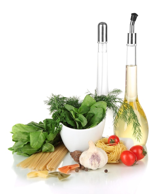 Świeże składniki na blacie kuchennym